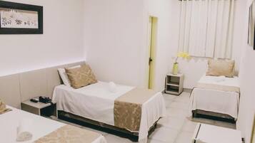 1 bedroom, minibar, blackout drapes, free WiFi