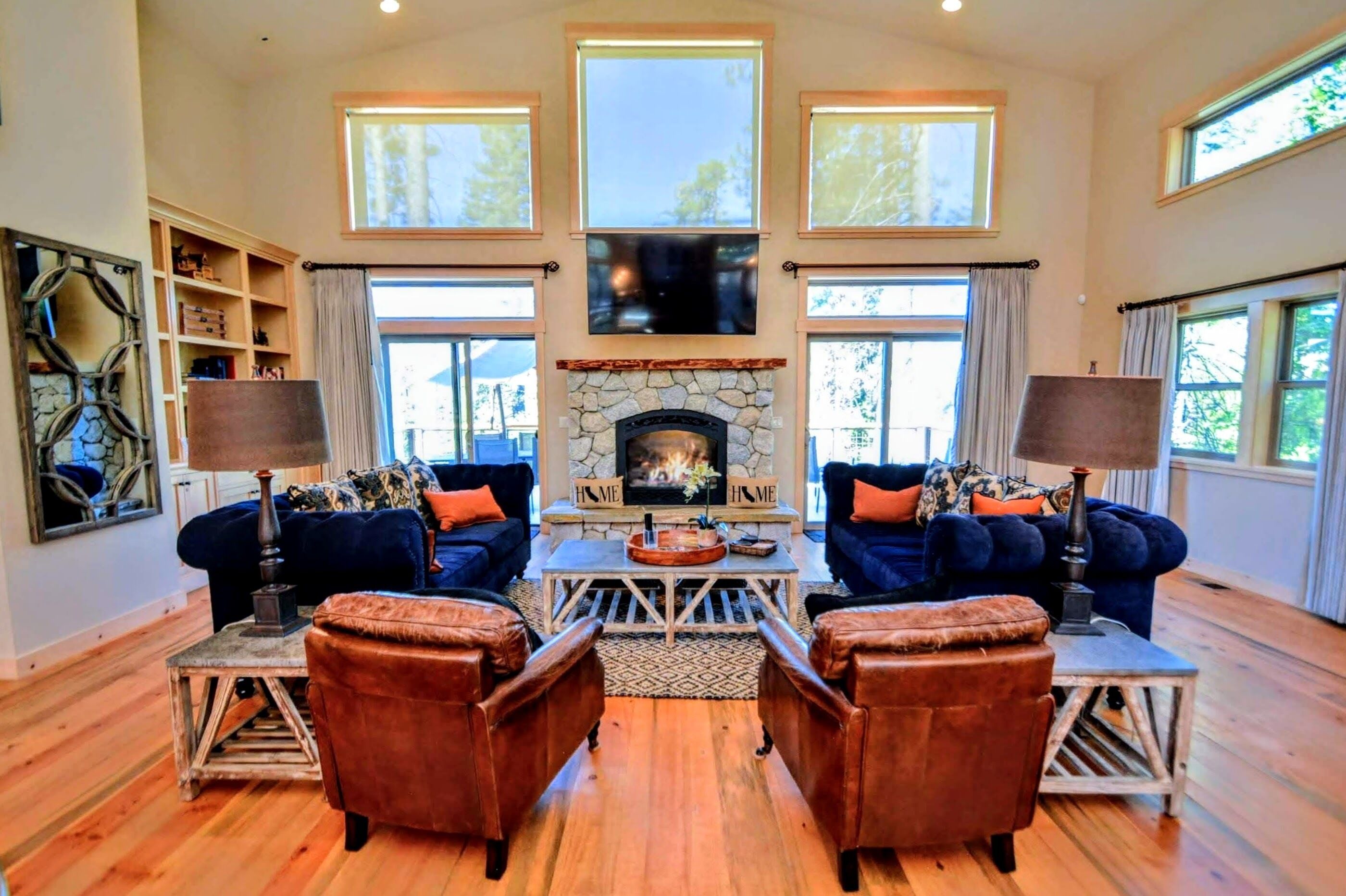 TOWERING PINES LODGE - AIR CONDITIONED BLUE LAKE SPRINGS RETREAT W/ REC ROOM