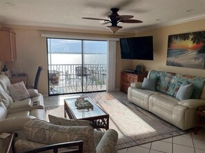 Televisio, DVD-soitin