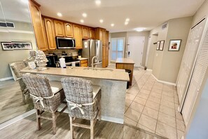 Frigorifero, microonde, forno