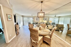 Interior - Comfortable Gold-rated condo perfect for the best vacation yet! (Saint Augustine)