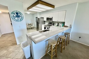 Fridge, microwave, oven