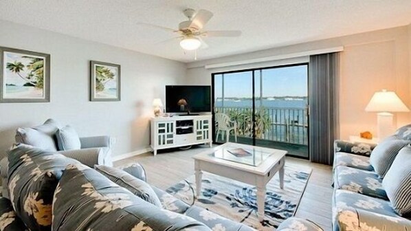 Imagen sin descripción, 1 de 18, botón