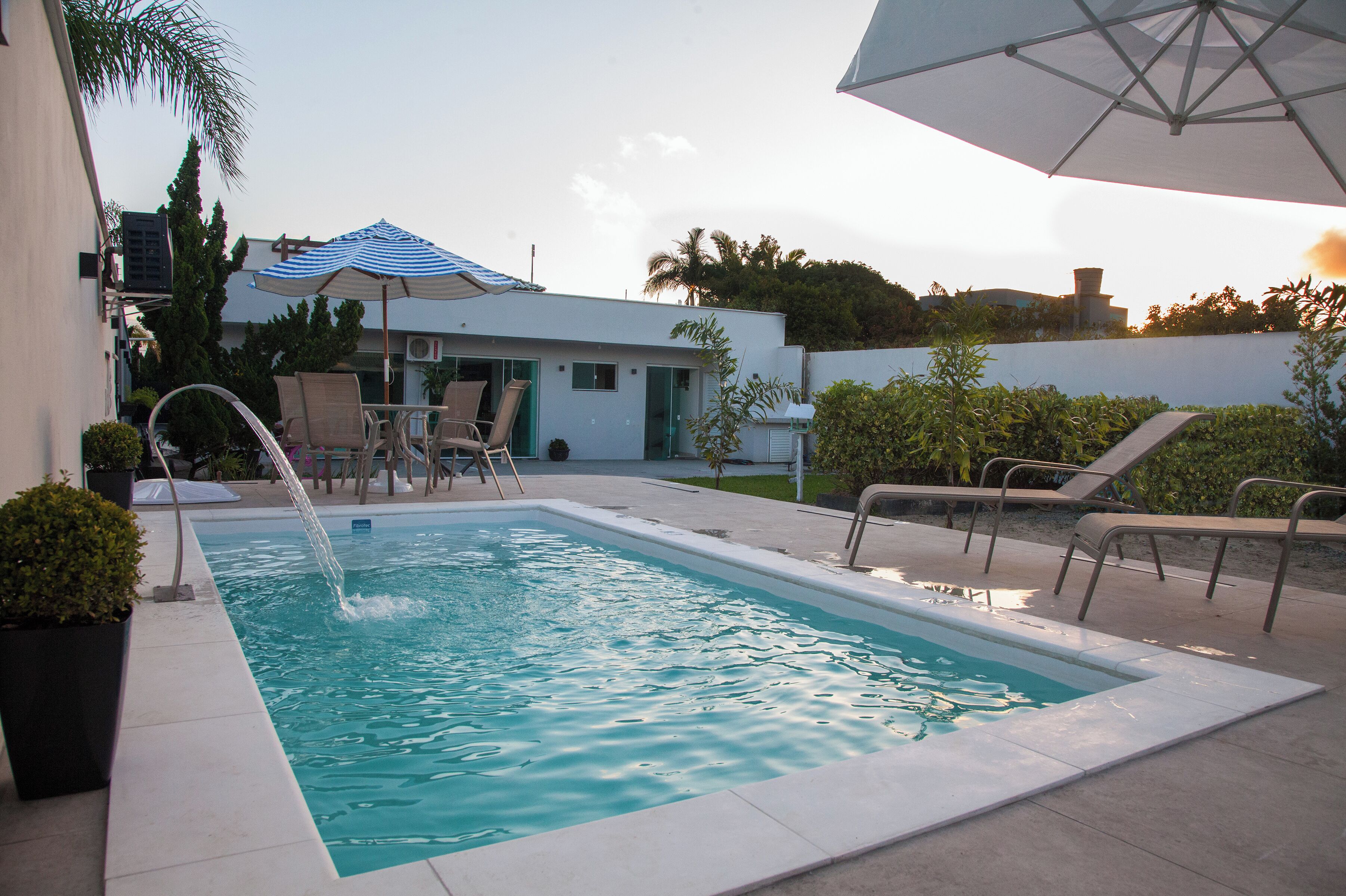 Een flatscreentelevisie