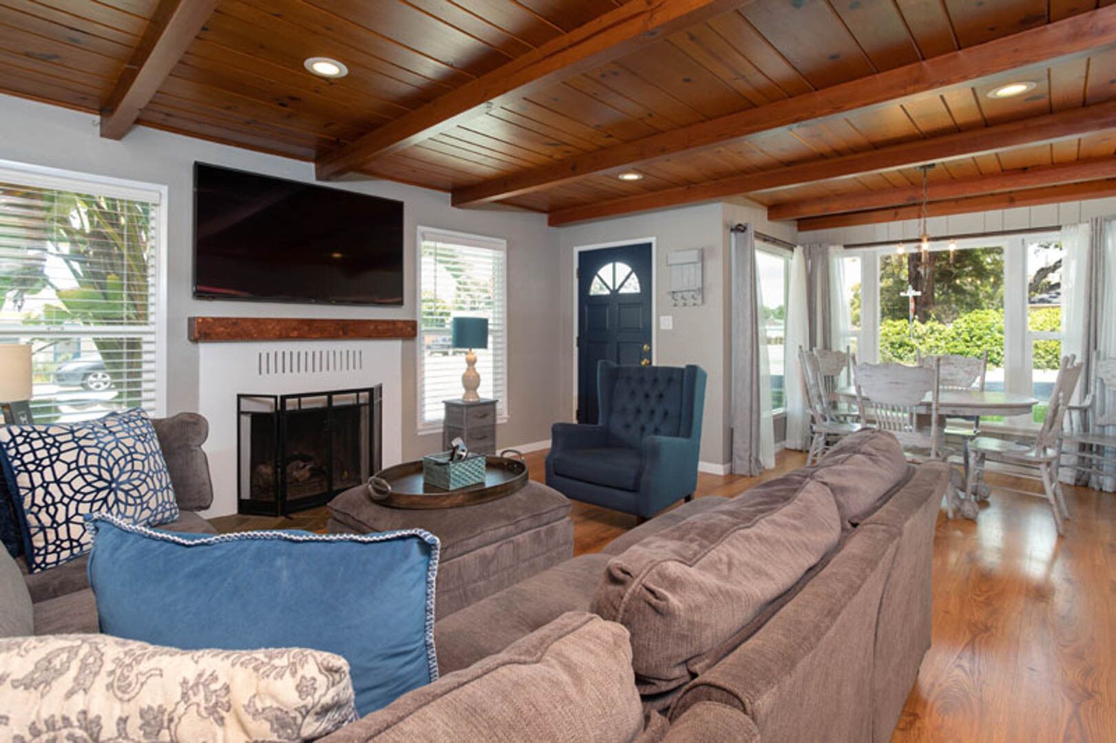 تلفزيون، مدفأة