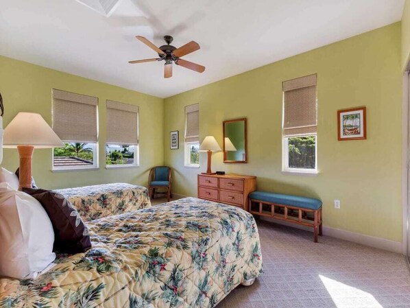 2 bedrooms, iron/ironing board, Internet