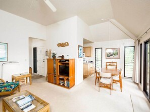 TV, DVD player - Ocean Edge Bliss w/Island Decor, Kitchen Ease, Lanai, Flat Screen, WiFi–Kaha Lani 327 (LIHUE)