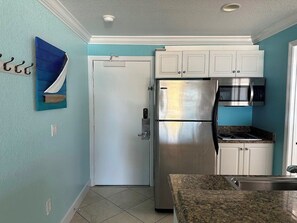 Uklassifisert bilde, 2 av 42, knapp