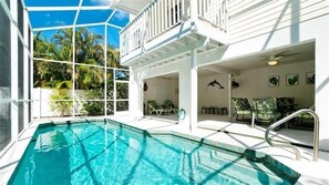 Unclassified image, 3 of 48, button