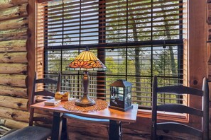 Interior - 2 bdrm/2 bath, SPECTACULAR VIEW YEAR ROUND, hot tub & more (Townsend)