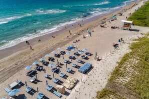 On the beach - BeachFrontResort@Hyde CornerUnit OceanView (Hollywood)
