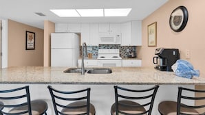 Coffee/tea maker, fridge, microwave, oven - Holiday Villas II 308 - INTERCOASTAL VIEW Condo! (Indian Shores)