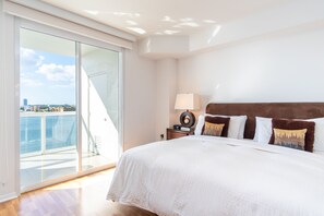 2 chambres, fer et planche à repasser, lit parapluie, Wi-Fi gratuit