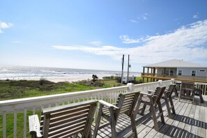Property grounds - Cocoa Beach: 4  BR, 3  BA House in Caplen, Sleeps 14 (Bolivar Peninsula)