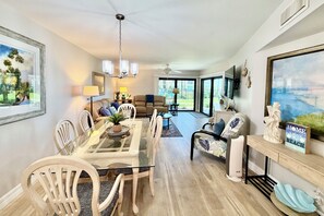Interior - Enjoy FREE FUN Every Day during your stay in this spacious Gold-rated condo perfect for enjoying the beautiful Florida weather. (Saint Augustine)