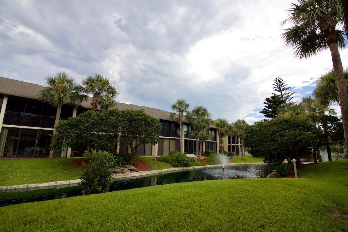 Best Address at the Beach, Gold-rated condo just a short walk to the beach!