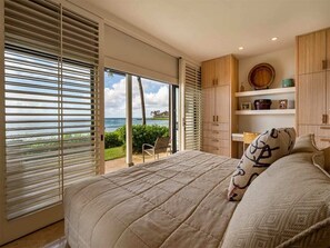 2 bedrooms, iron/ironing board, internet - Fit For Royalty! Beachfront w/Open Kitchen, Lanai, WiFi, TV, Ceiling Fans–Kiahuna 2004 (KOLOA)