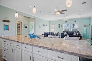 Interior - Crew Rest: 2 BR, 2 BA House in Crystal Beach, Sleeps 10 (Crystal Beach)