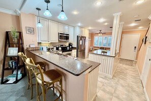 Fridge, microwave, oven