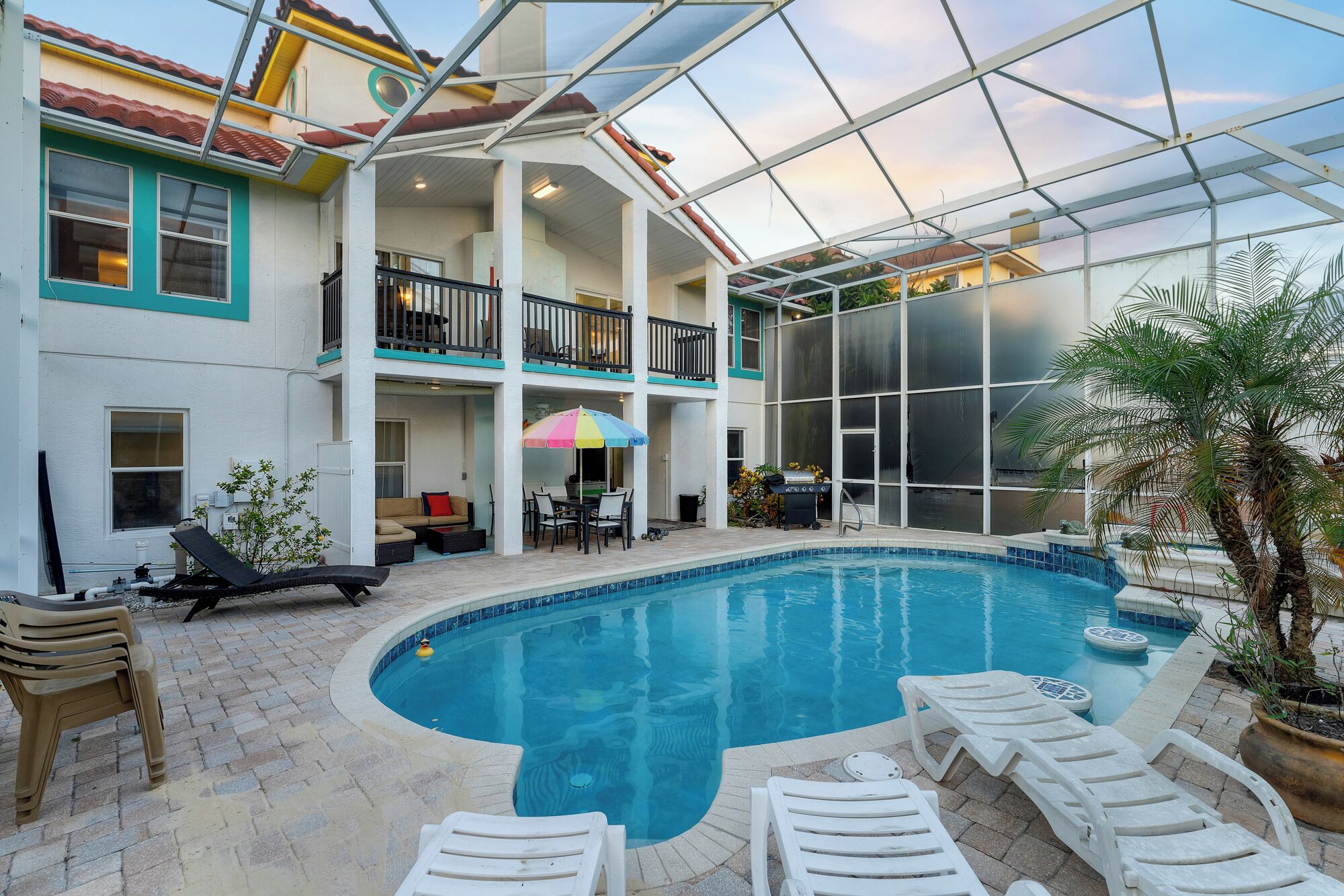 "Searenity"-Directly Across Ocean- Luxury Pool Home