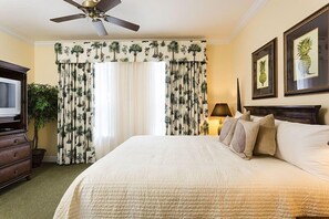 3 bedrooms, iron/ironing board, travel cot, free WiFi