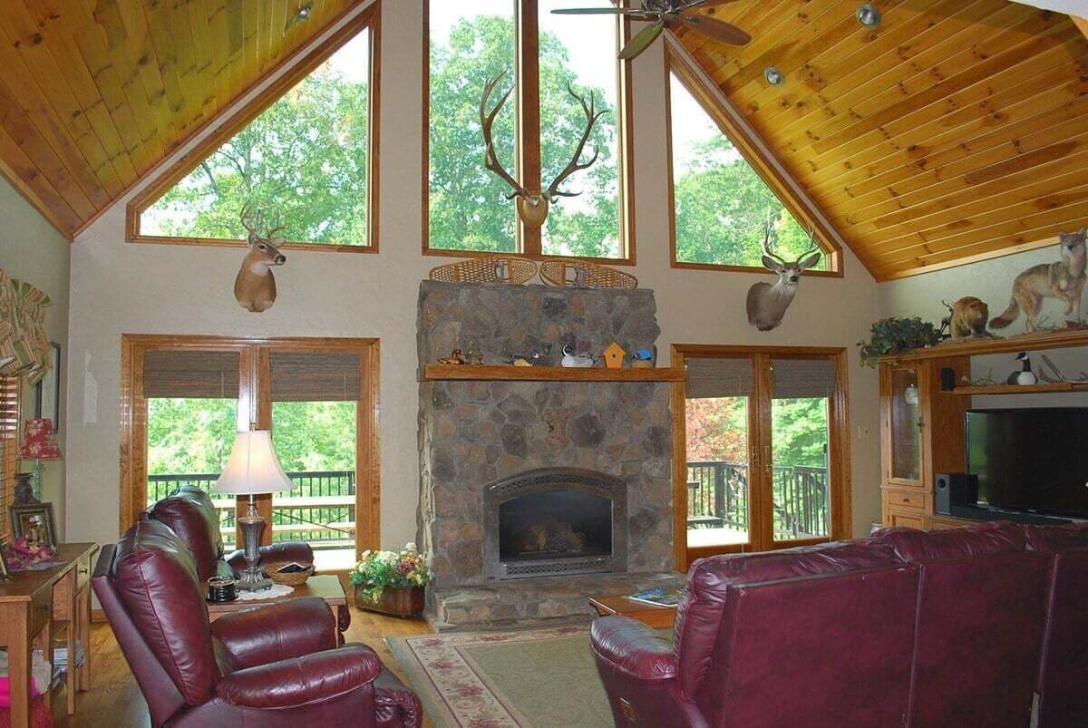 Smart TV, fireplace, foosball