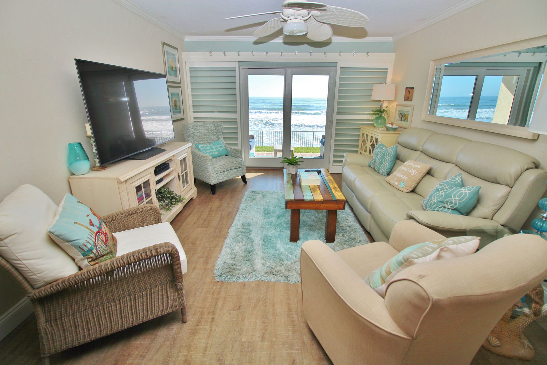 Beautiful and Calming Direct Oceanfront Unit with Incredible Views