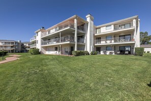 Residents enjoy balconies with outdoor space.