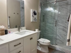 Uklassifisert bilde, 4 av 41, knapp