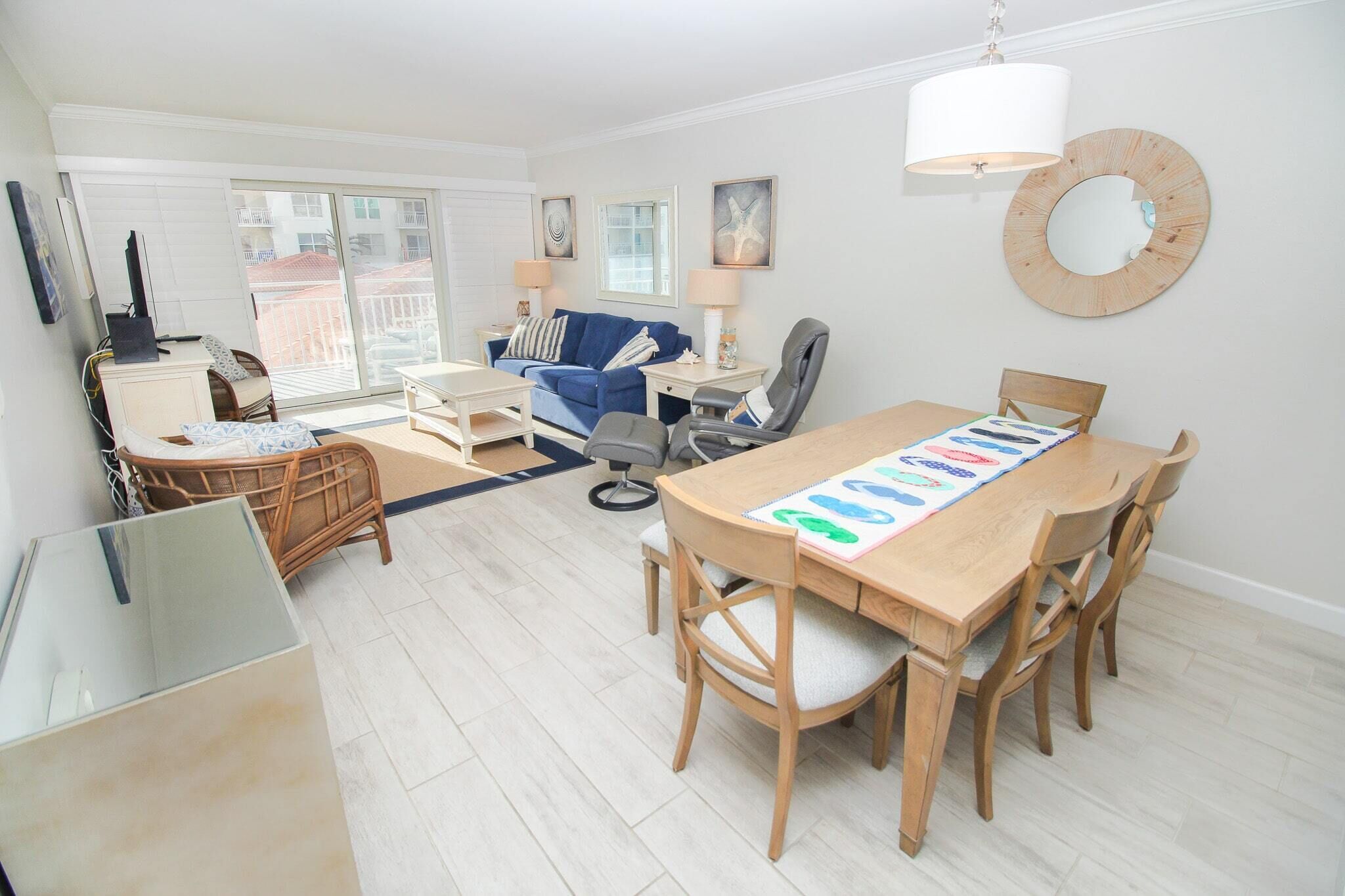 Enjoy Amazing Pool and Ocean Views From this Incredible Beach Condo