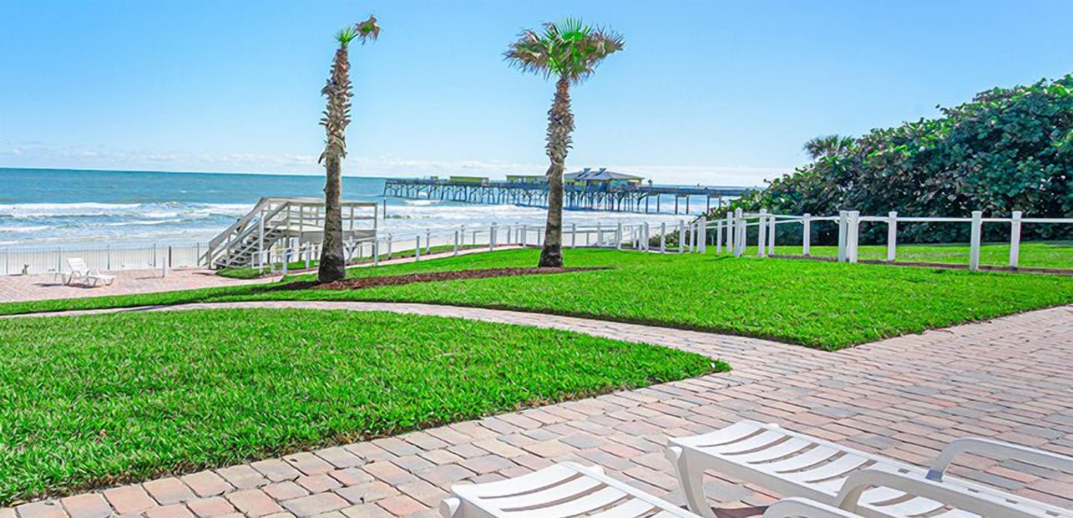 Direct Oceanfront Home - North Villa - 4BR/2BA