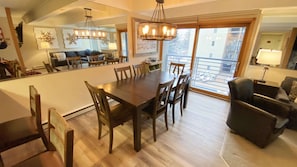 Dining area with view to the outdoor pool.