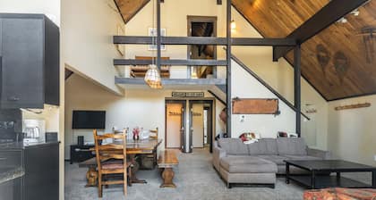 En ski / Out cabine Talus - Chalet # 16