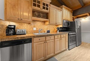 Fridge, microwave, oven, stovetop - Pet-Friendly Downtown Cottage and Gas Fireplace (Kings Beach)