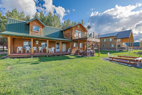 Grand View Retreat ~ new balcony railing! ~ private balcony off master bedroom on upper level