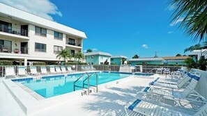 Nicht klassifiziertes Bild, 4 von 42, Schaltfläche