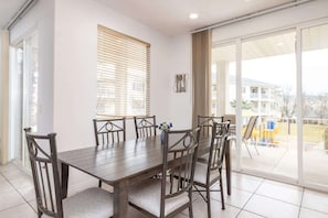 Dining - Las Palmas Resort #1707 | All-Inclusive Amenities (Saint George)