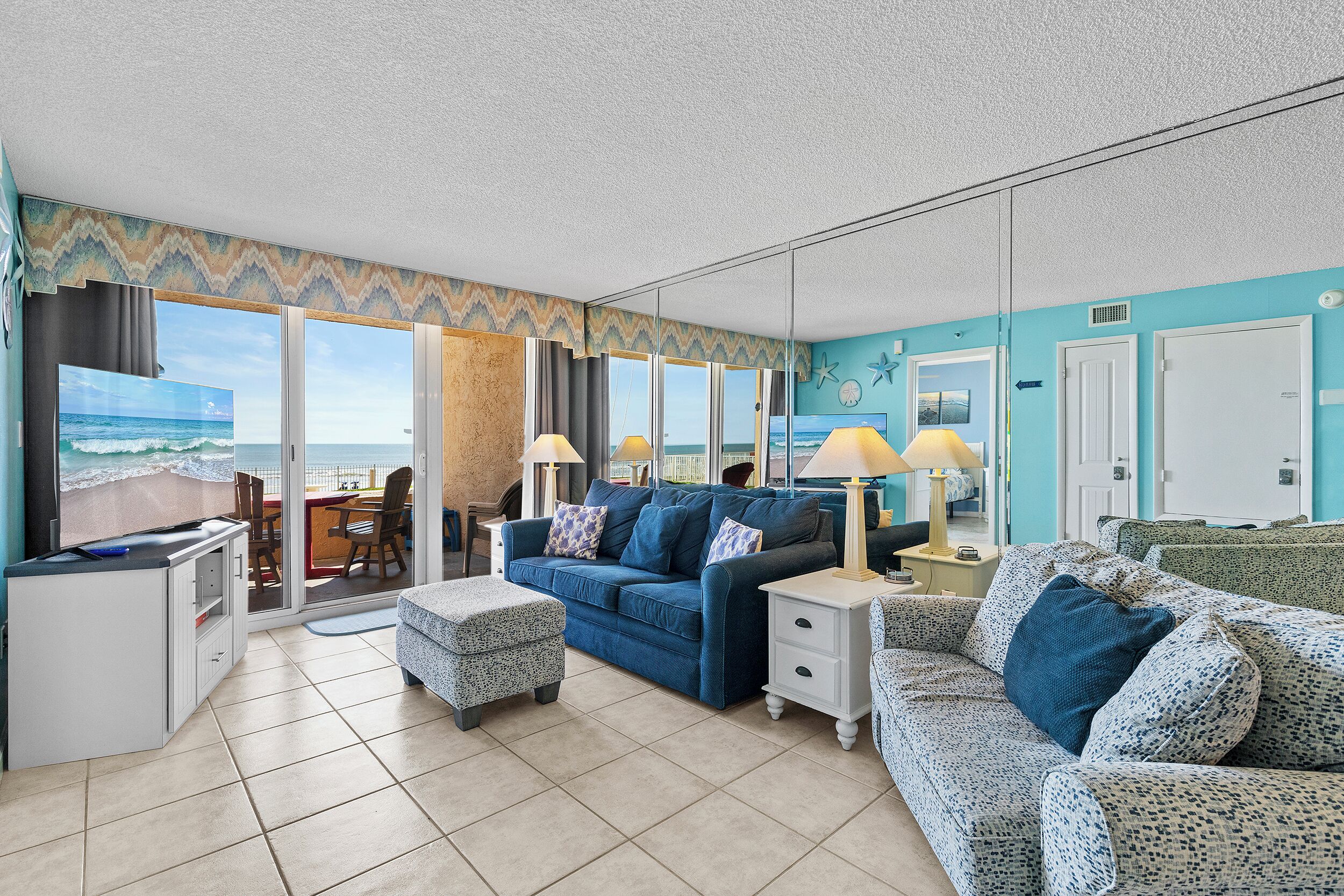 Beautiful Unit With Ocean Front View. Close to Historic Flagler Avenue