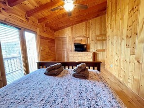 3 habitaciones, wifi gratis y ropa de cama