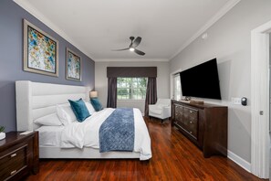 3 Schlafzimmer, Pillowtop-Betten, Bügeleisen/Bügelbrett
