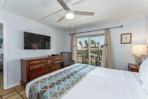 2 bedrooms, iron/ironing board, Internet, bed sheets