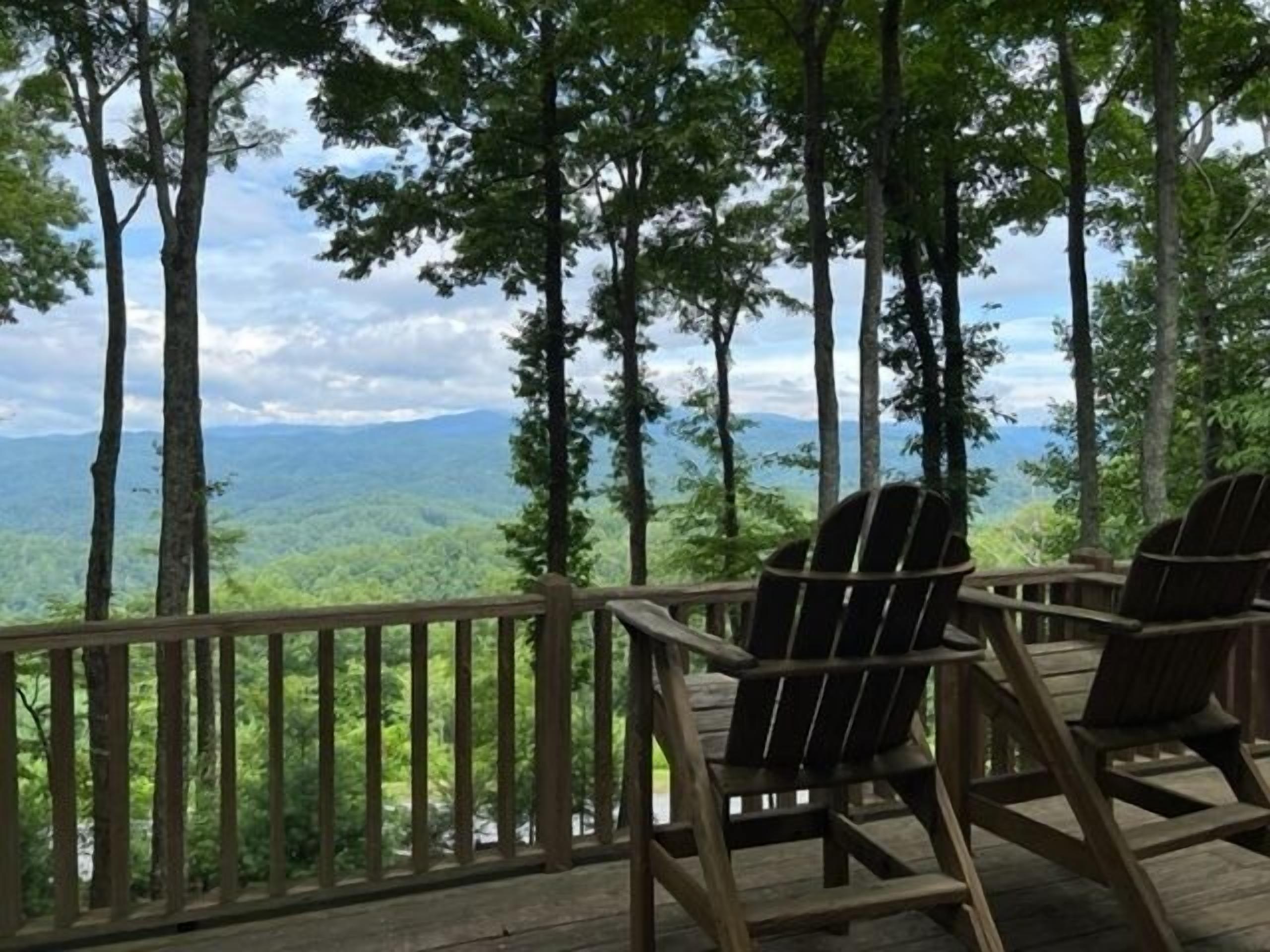 Sunset Ridge-Log Cabin,Views,Deck,Trails