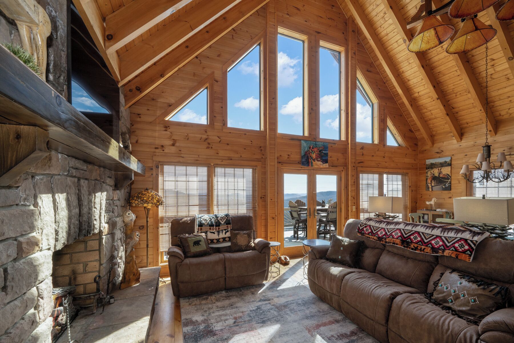 Smart TV, fireplace, DVD player, foosball