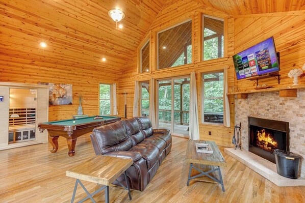 Téléviseur connecté, foyer