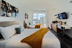 Unclassified image, 2 of 14, button - Studio Suite with Intracoastal Waterway Views (Hallandale Beach)