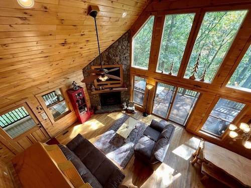 Mountain Lair - Jefferson, NC