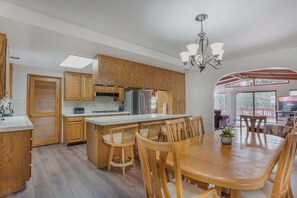 Dining - Family Home with Game Room, Pool Table, Deck and Garage (Kings Beach)