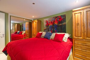 1 bedroom, iron/ironing board, internet, bed sheets