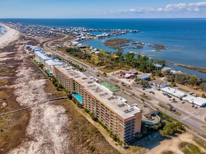 Exterior - Unit 221 | Holiday Isle. Great ocean views, pools, location! (Dauphin Island,)