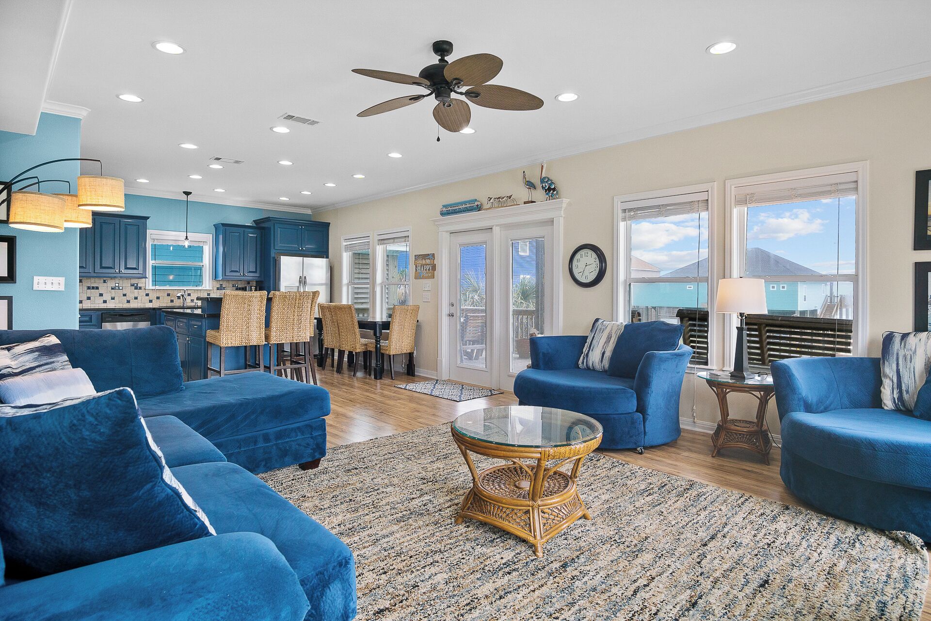 Televisor i oficines 